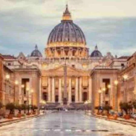 Appartamento A Due Passi Da San Pietro Rome Exterior photo